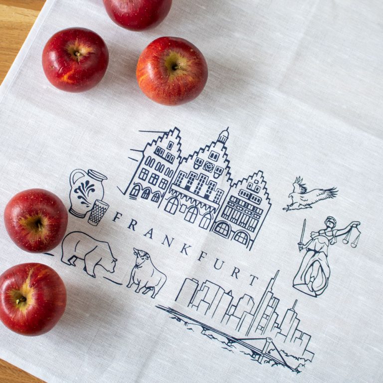 Hol Dir den Kult nach Hause - mit Born in the Wetterau Kleidung Hol Dir den Kult nach Hause - mit Born in the Wetterau Kleidung